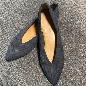 Everlane 40 Hour Flat in Reknit Navy sz 6.5